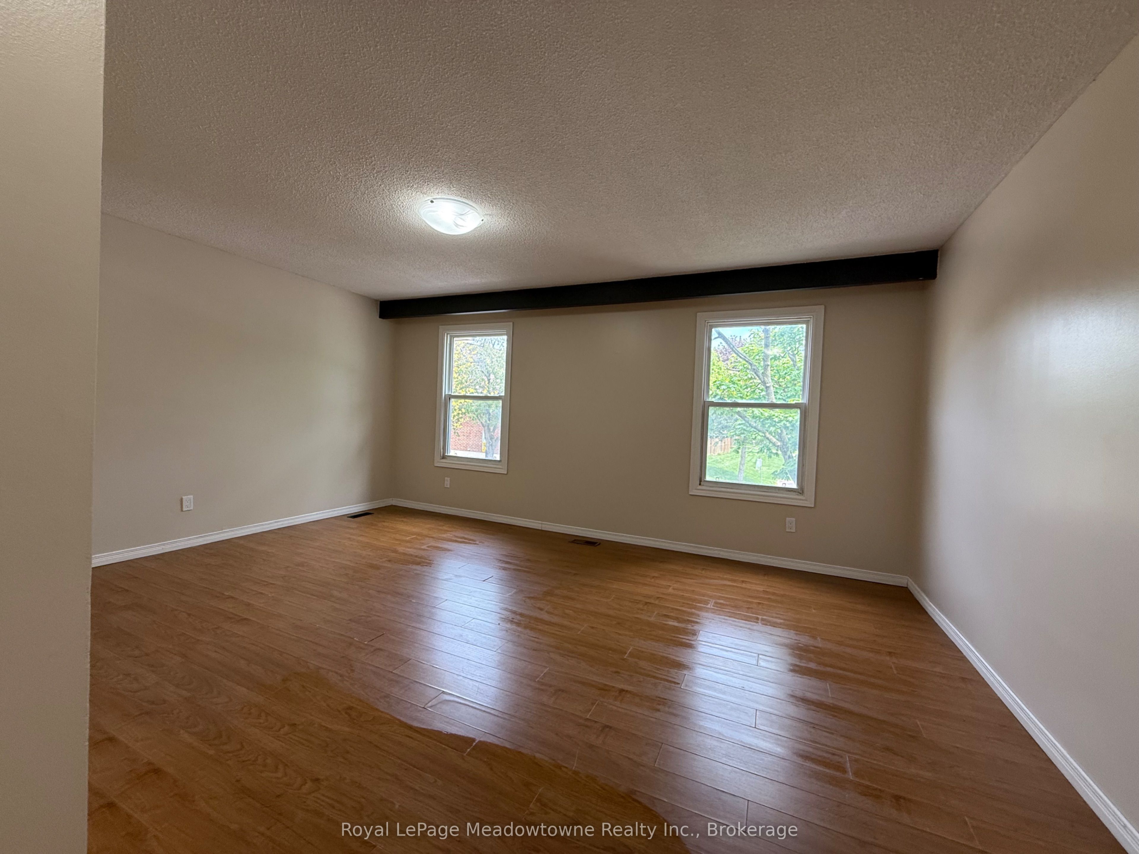235 Bronte Street 2