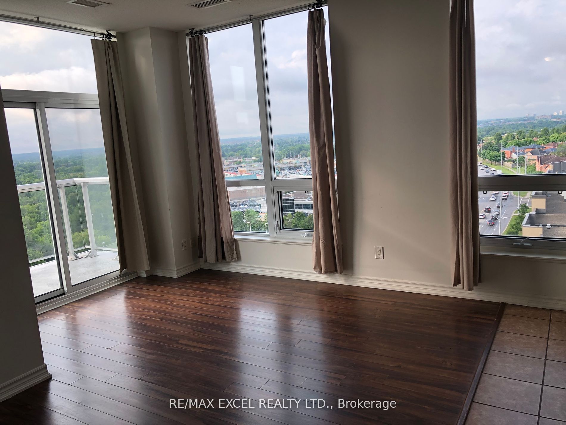8323 Kennedy Road 1122