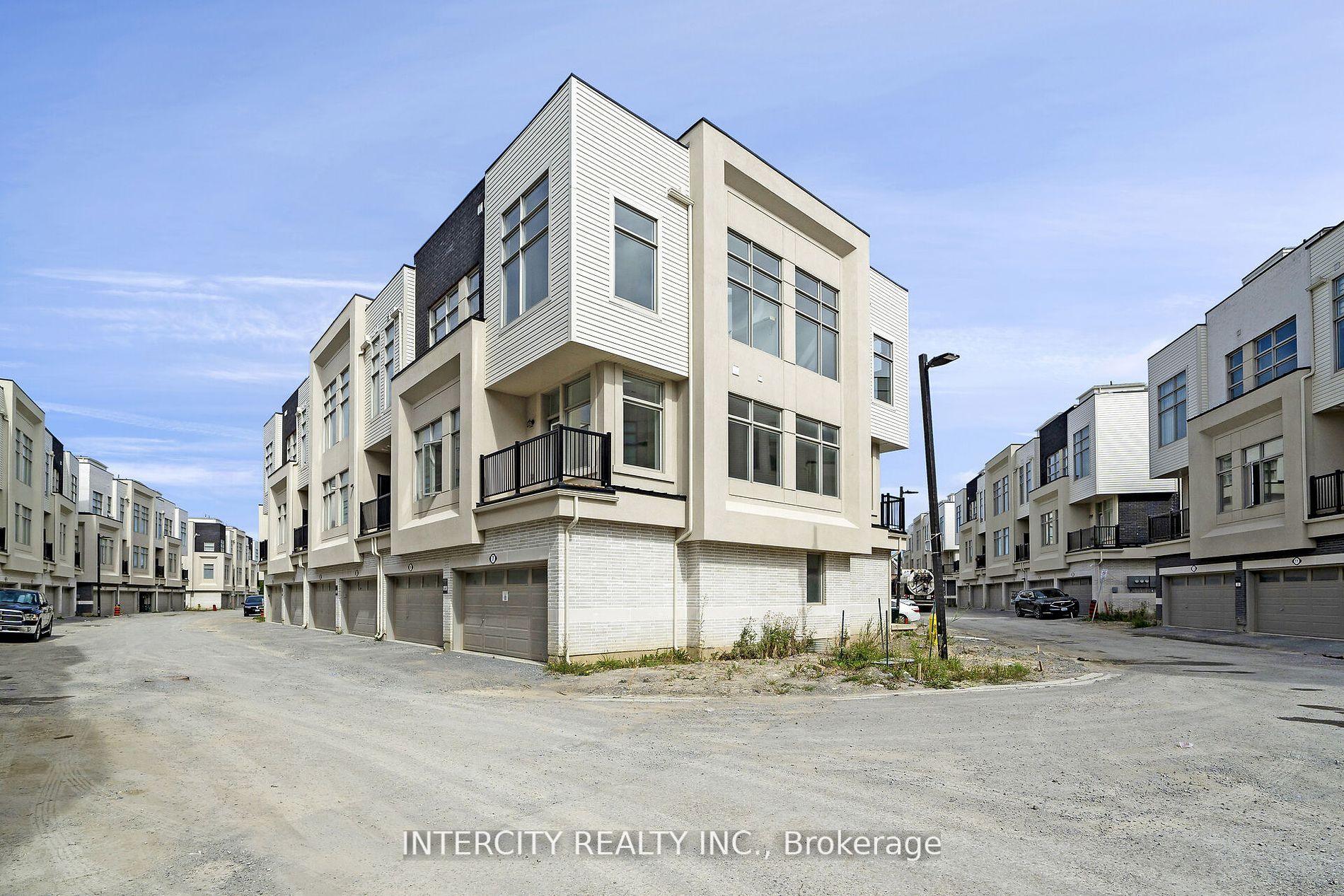 7 Albert Firman Lane S