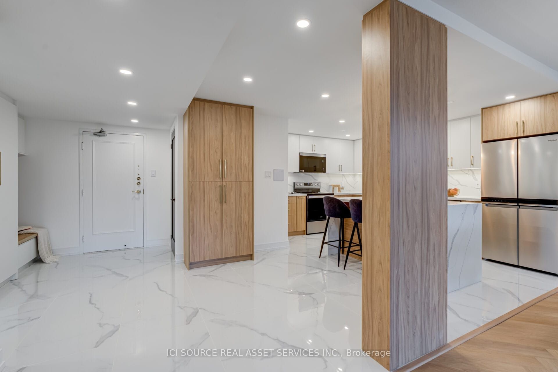 2175 Marine Drive 306