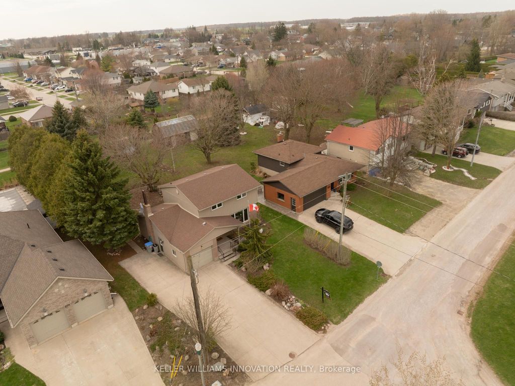 Photo of 465 Boyne Avenue E, North Perth, ON N4W 3K5 (MLS # X13038384)