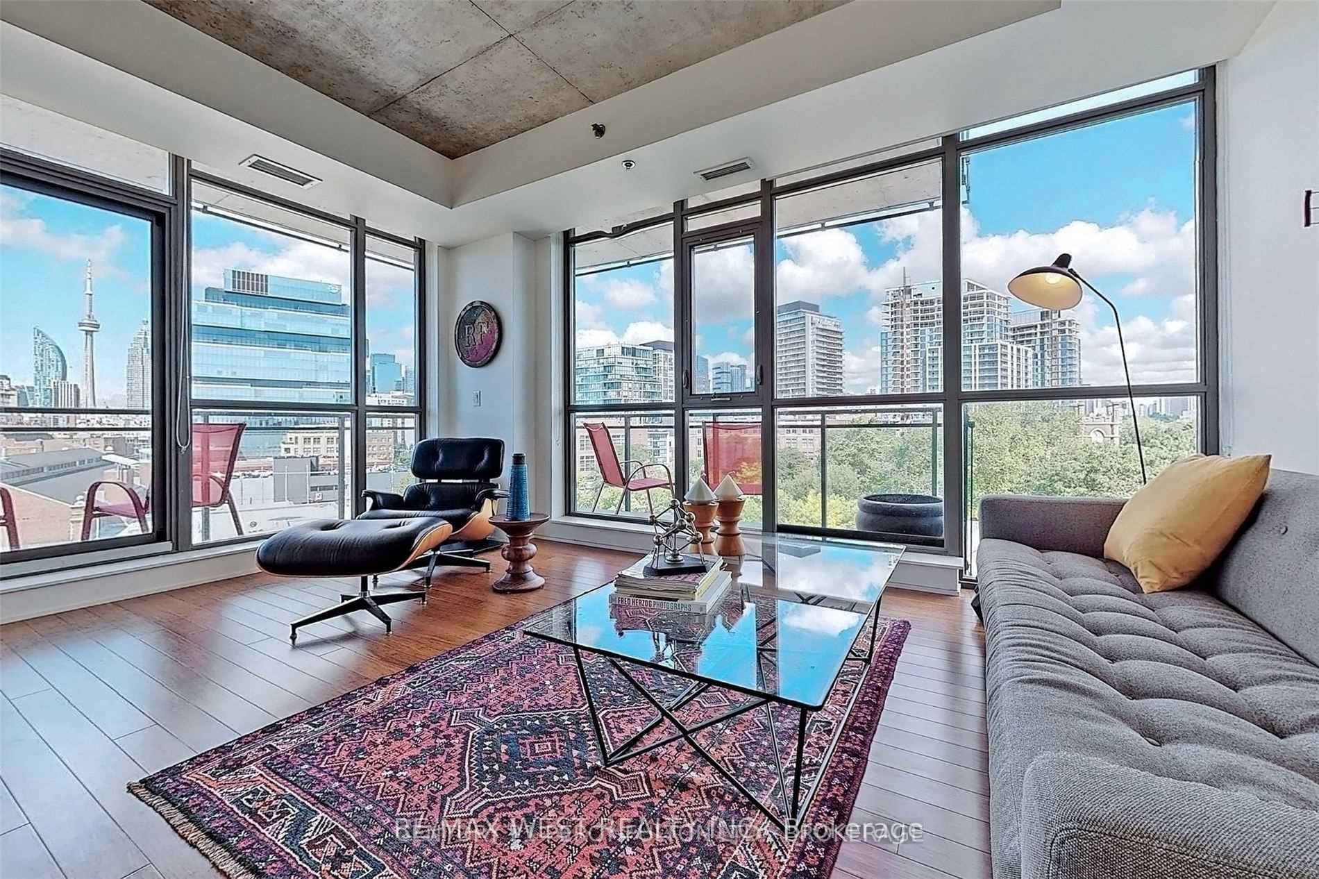 Photo 1 of 38 — 90 Trinity Street 610, Toronto, ON M5A 0E4