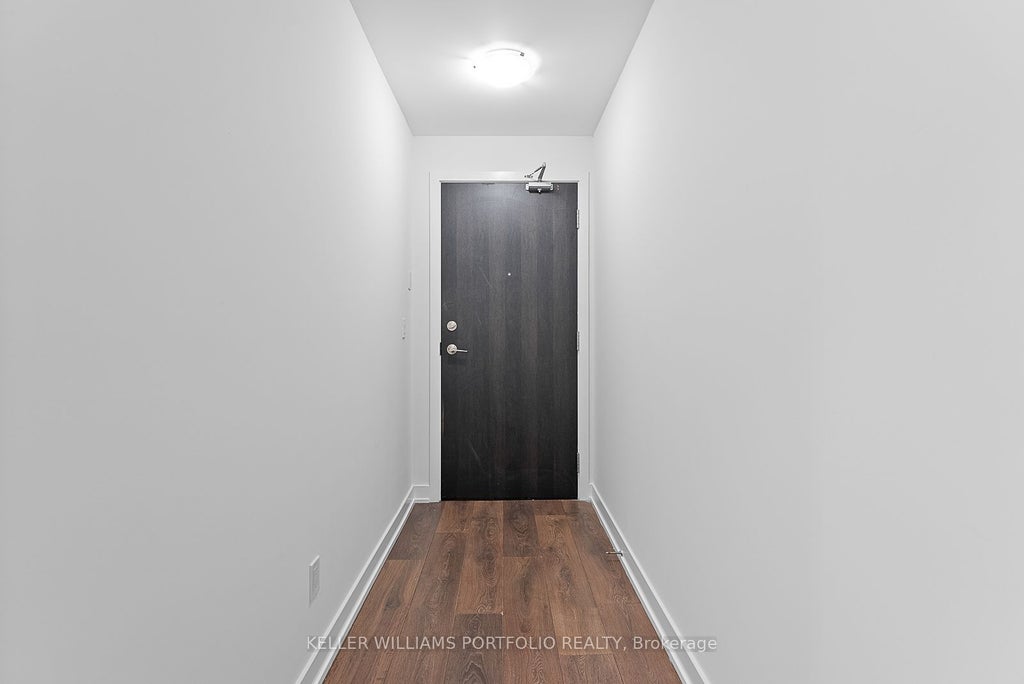 Photo of 50 Bruyeres Mews #1009, Toronto, ON M5V 0H8 (MLS # C13759530)