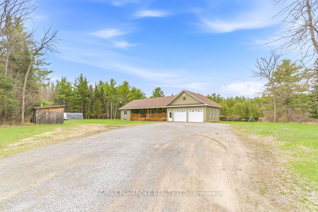 Photo of 249B Crooked Rapids Road, North Algona Wilberforce, ON K0J 1T0 (MLS # X13075308)