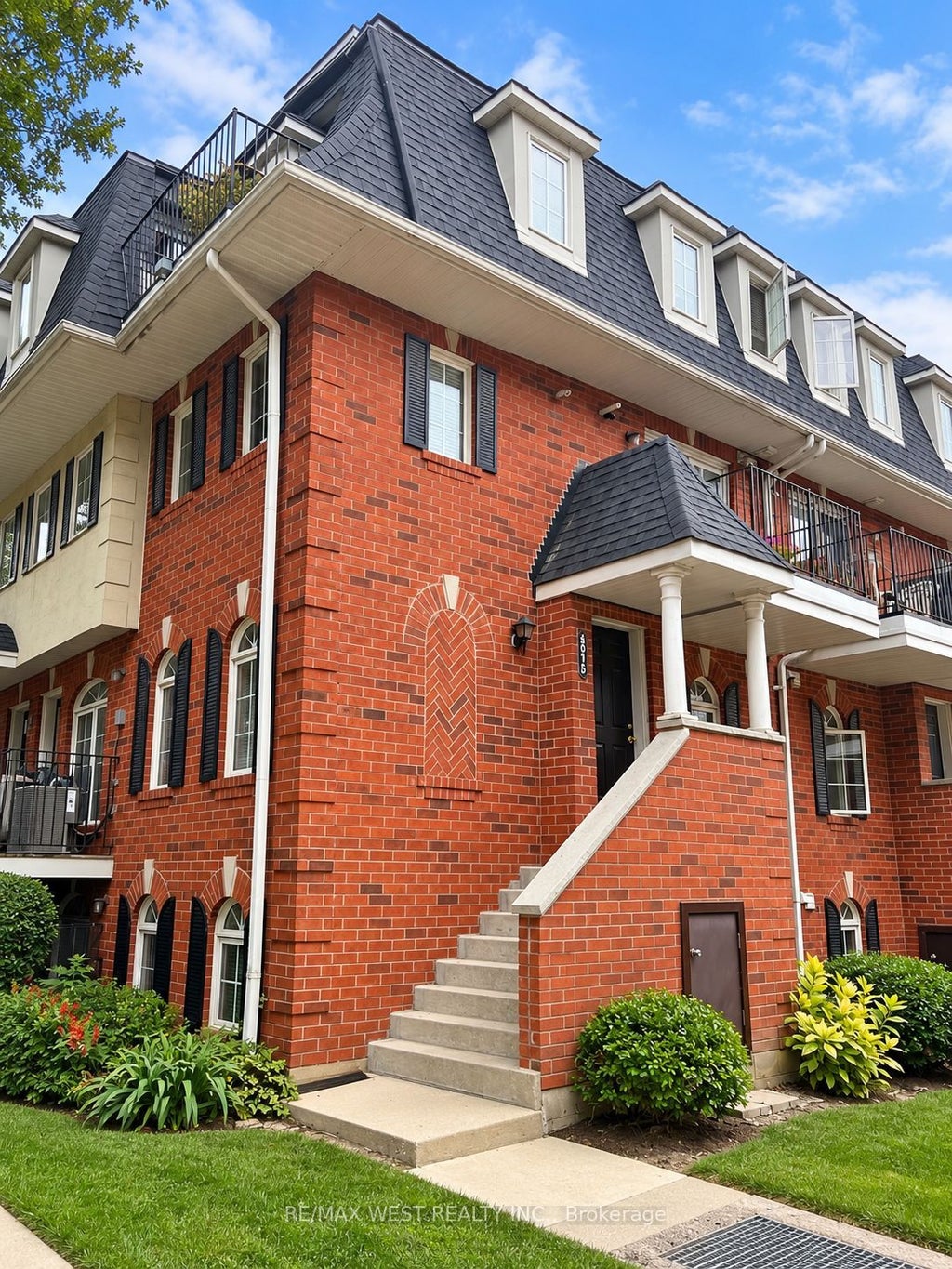 Photo of 64 Sidney Belsey Crescent #301, Toronto, ON M6M 5J4 (MLS # W13836558)