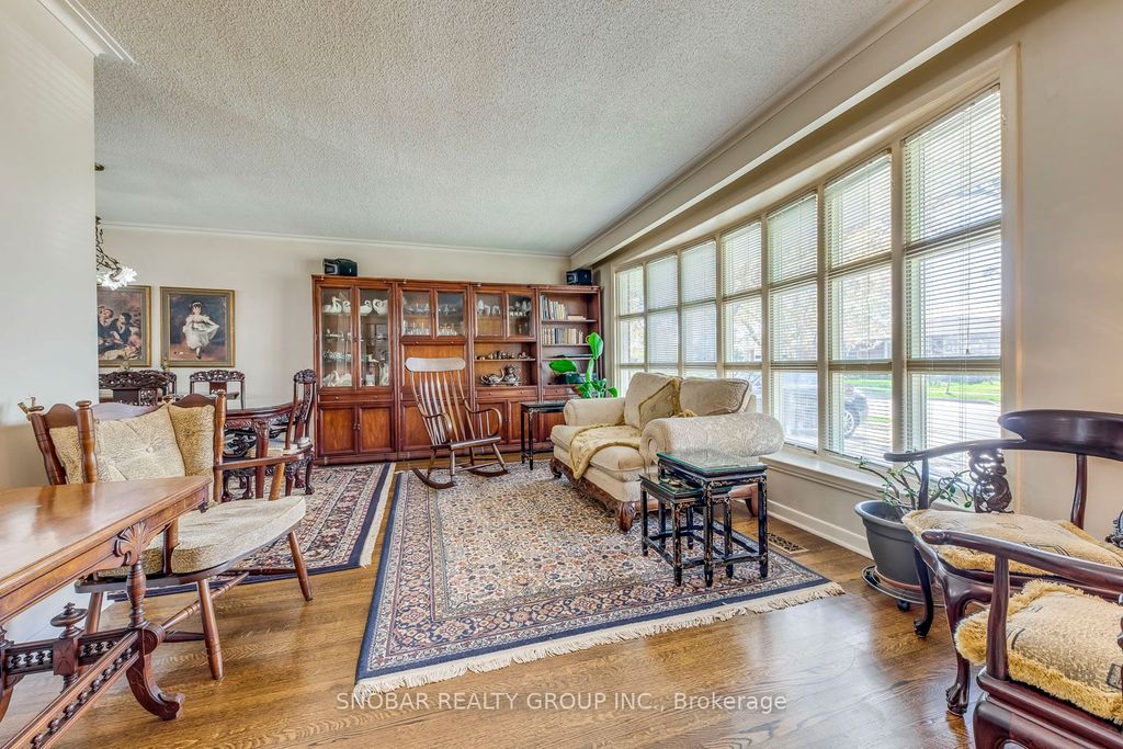 Photo of 61 Brampton Road, Toronto, ON M9R 3J8 (MLS # W12265763)