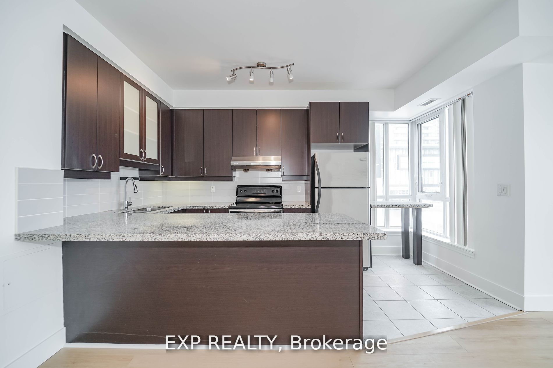 57 Upper Duke Crescent 307