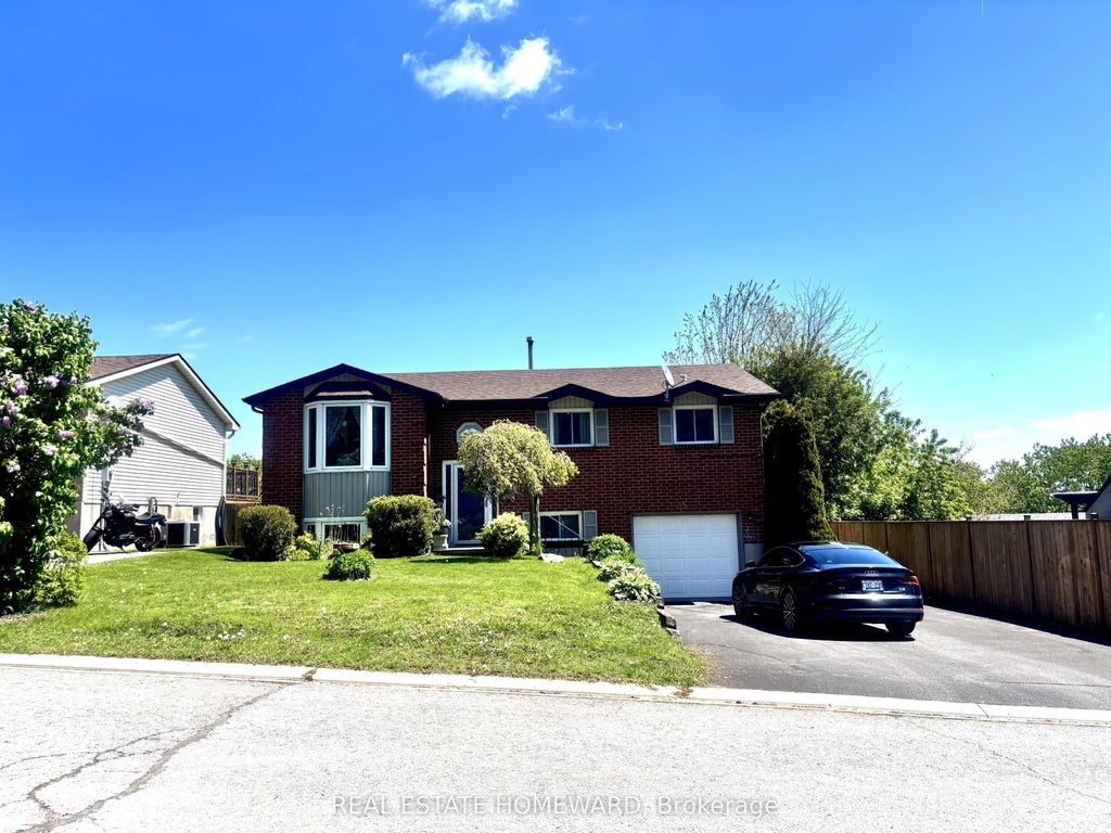 Photo of 35 Bleeker Avenue, Quinte West, ON K8V 5Y2 (MLS # X12731268)