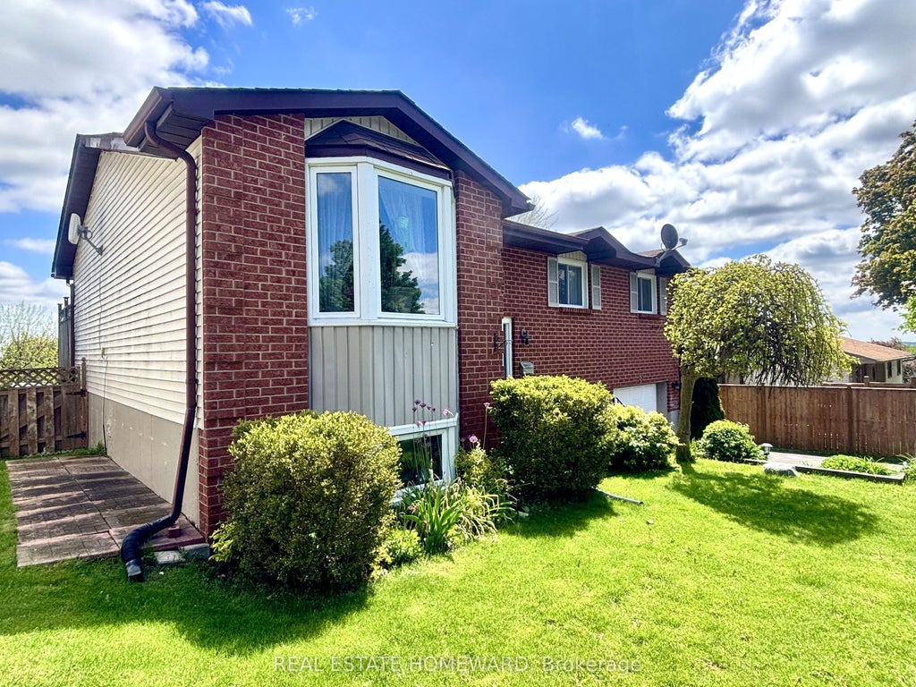 Photo of 35 Bleeker Avenue, Quinte West, ON K8V 5Y2 (MLS # X12731268)