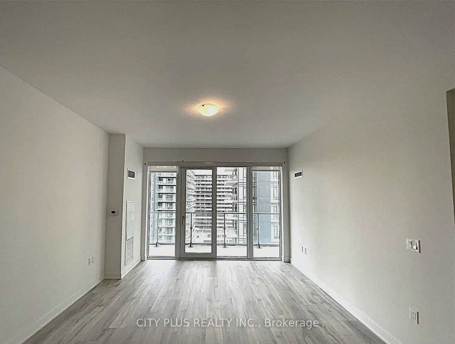 4675 Metcalfe Avenue 702