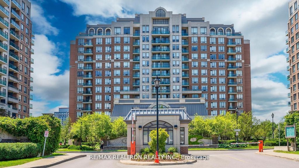 Photo of 330 Red Maple Road #103, Richmond Hill, ON L4C 0T6 (MLS # N13077878)