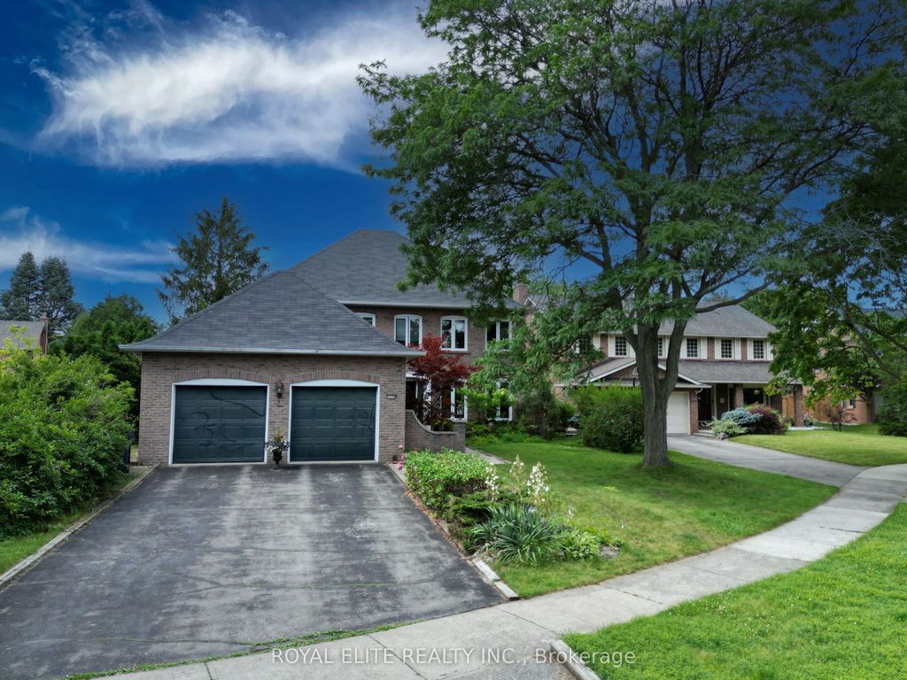 Photo of 3530 Kingbird Court, Mississauga, ON L5L 2R1 (MLS # W12635622)