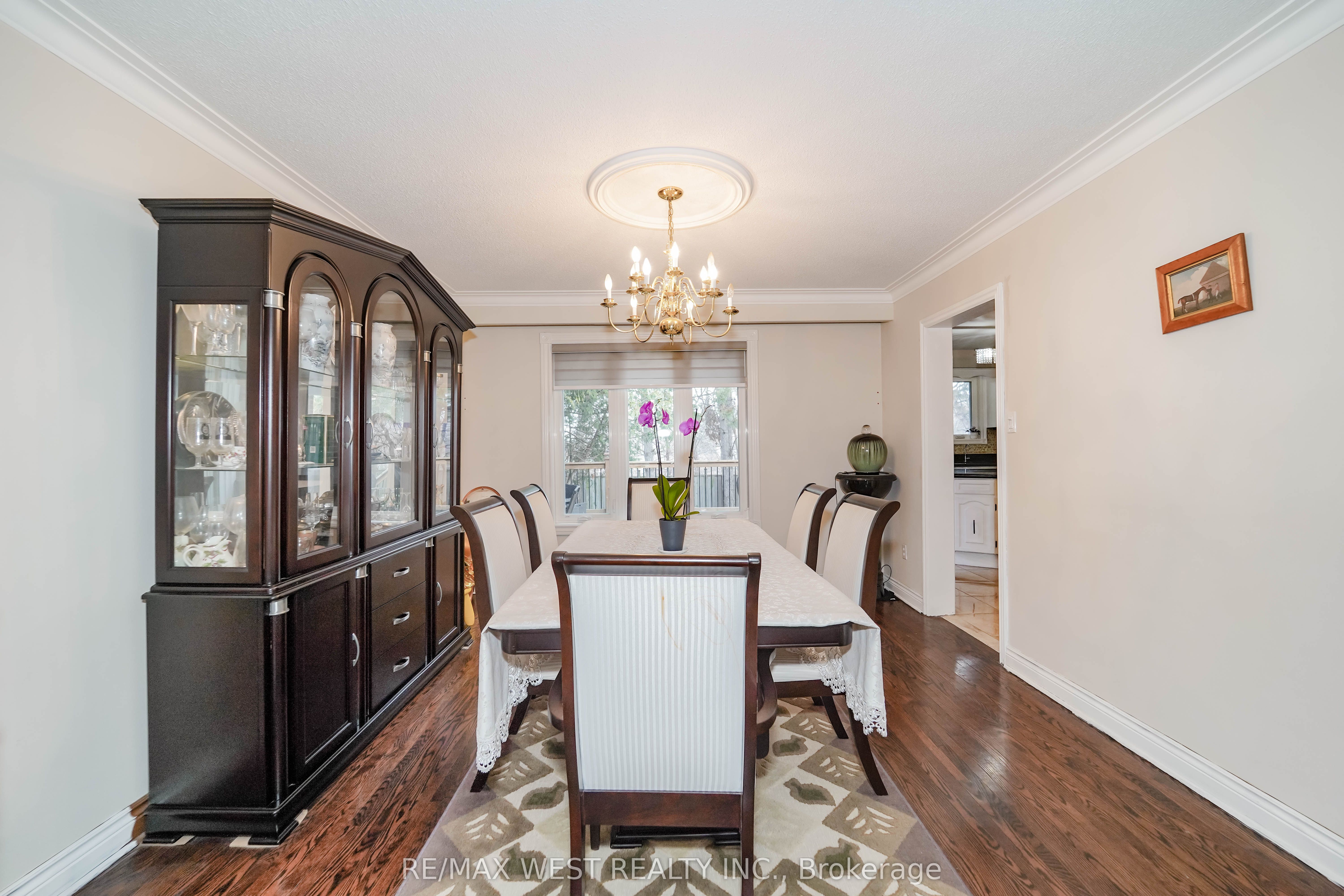 31 Canterbury Crescent