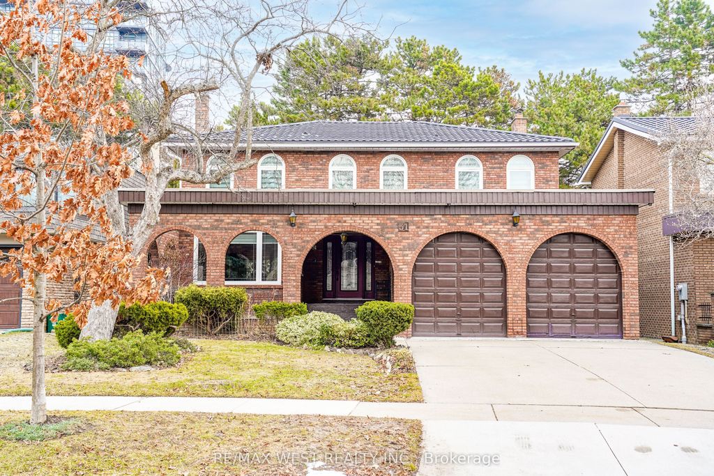 Photo of 31 Canterbury Crescent, Toronto, ON M9A 5A4 (MLS # W12876164)