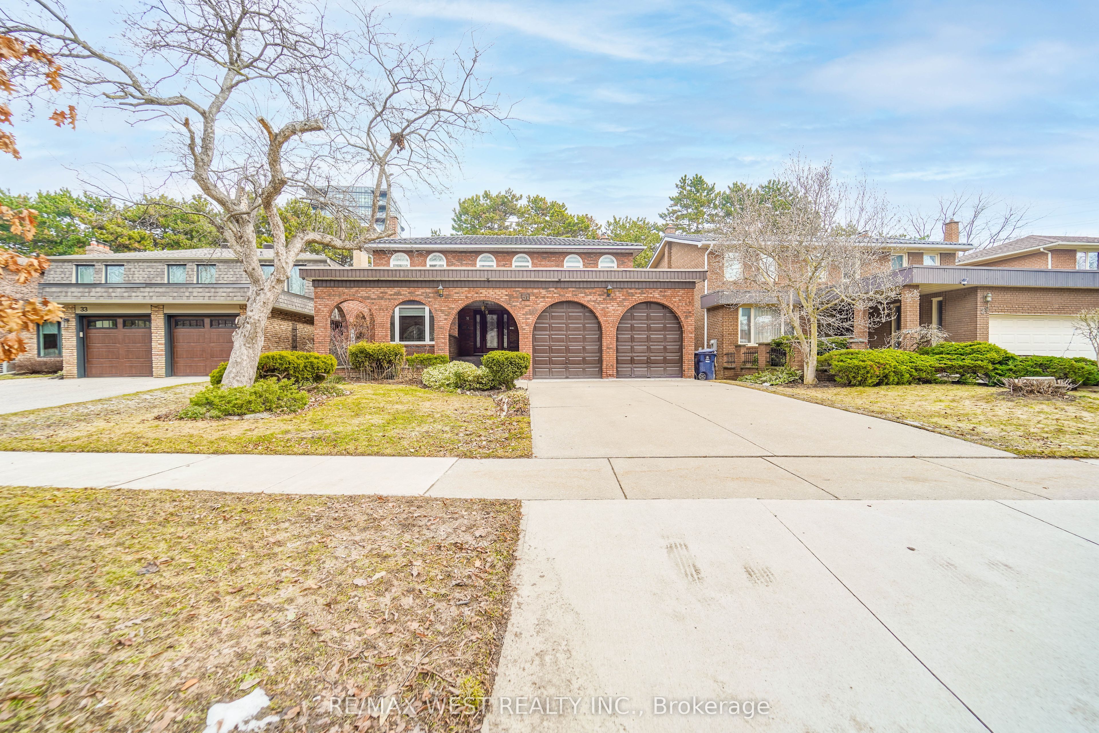 31 Canterbury Crescent