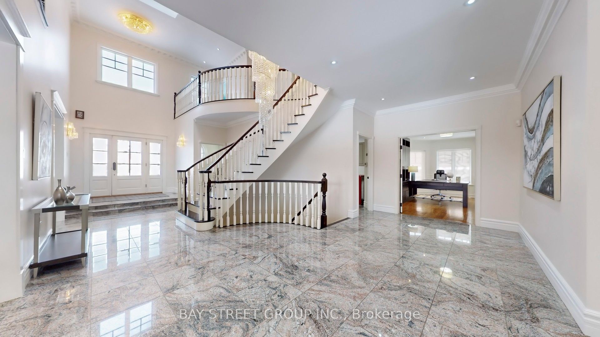 25 Brookshill Crescent