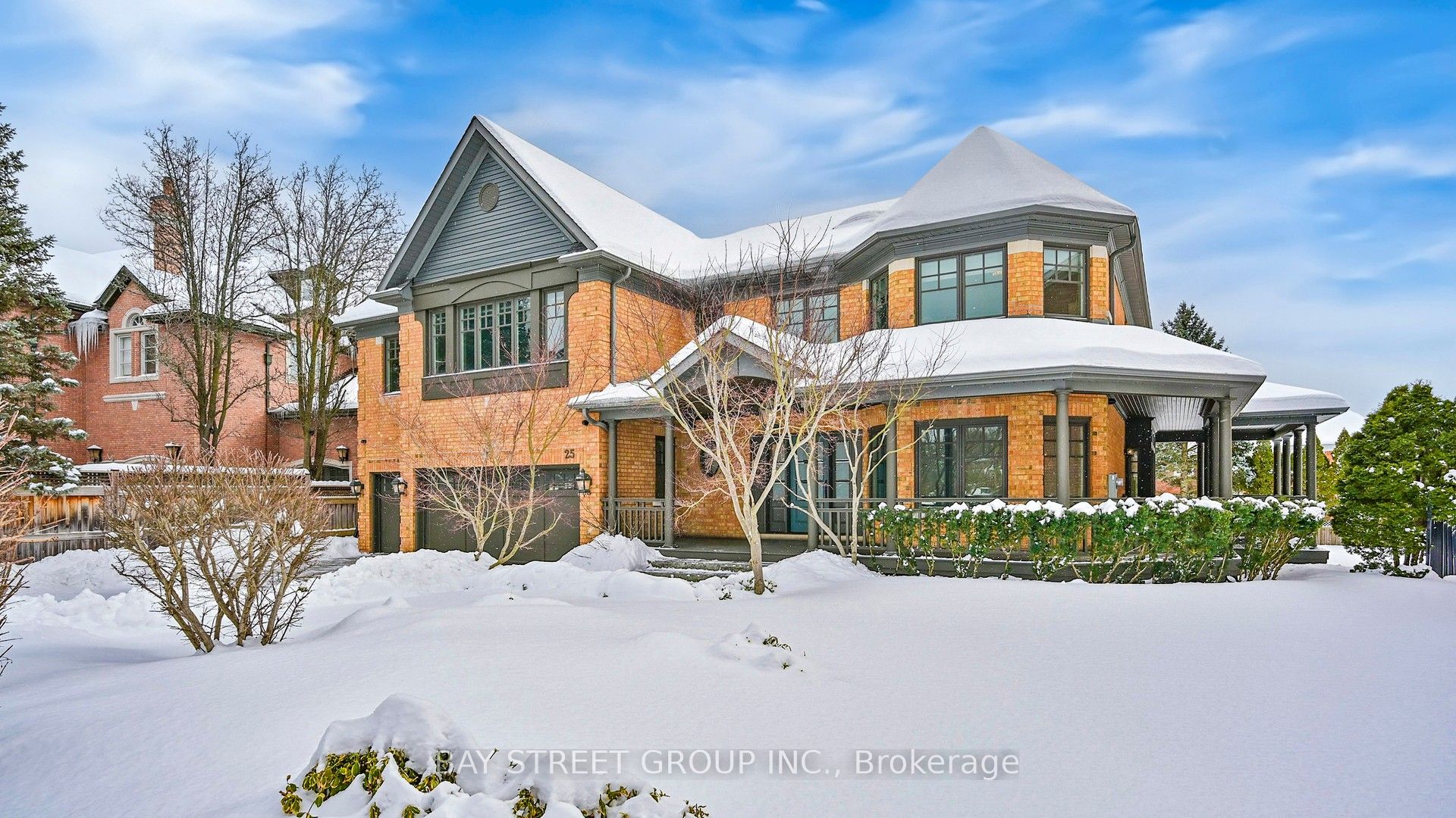 25 Brookshill Crescent