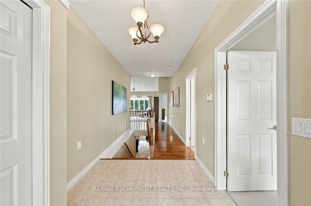 500 Lakeview Drive 9
