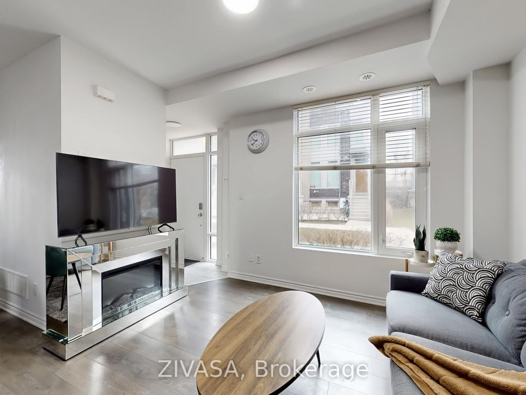 Photo of 15 Applewood Lane #92, Toronto, ON M9C 2Z7 (MLS # W12949702)