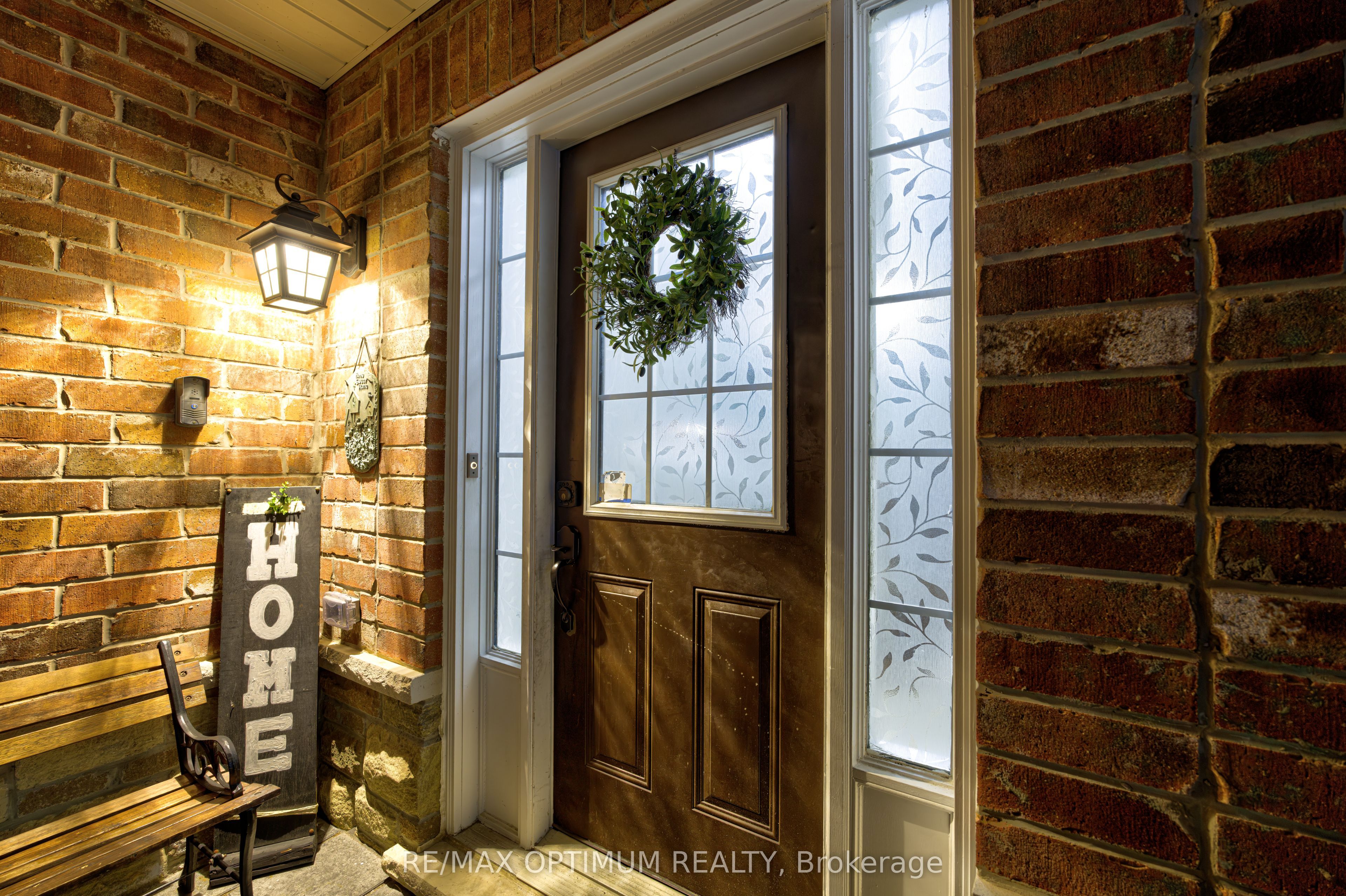 19 Teal Crest Circle