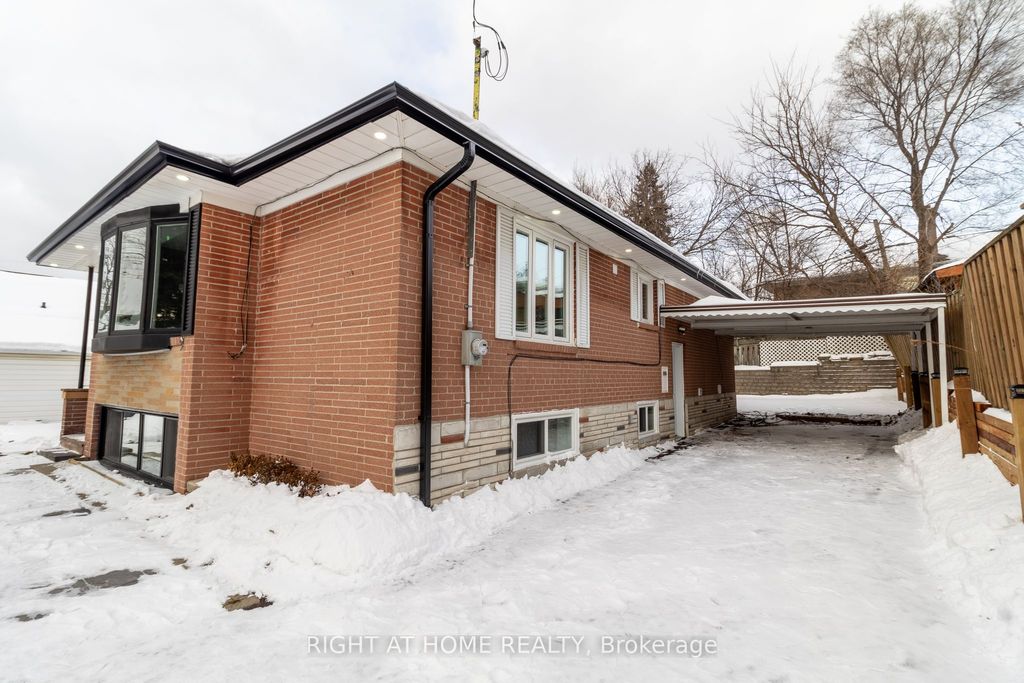 Photo of 36 Belyea Crescent, Toronto, ON M1J 1V7 (MLS # E12731496)