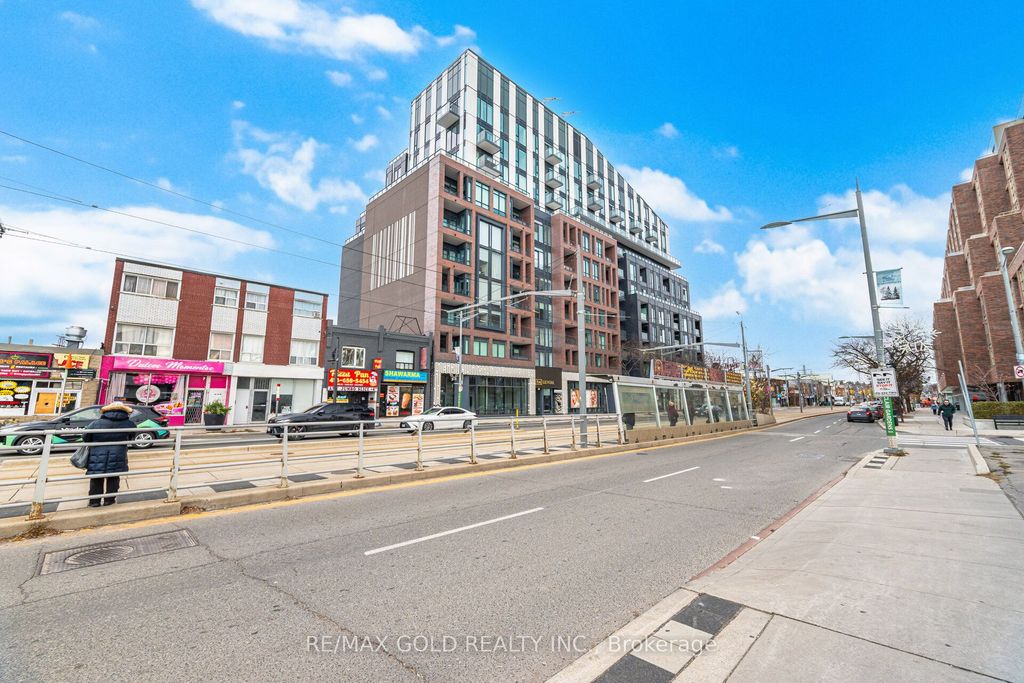 Photo of 1808 St.Clair Avenue W #405, Toronto, ON M6N 0C1 (MLS # W12523964)
