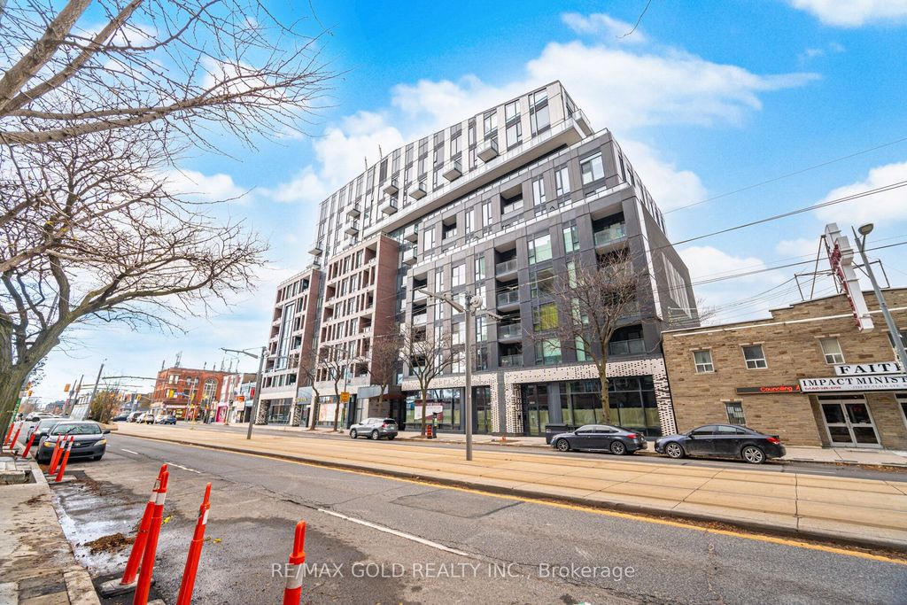 Photo of 1808 St.Clair Avenue W #405, Toronto, ON M6N 0C1 (MLS # W12523964)