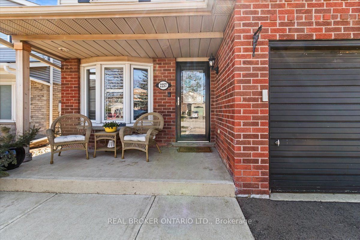 2257 Silverbirch Court