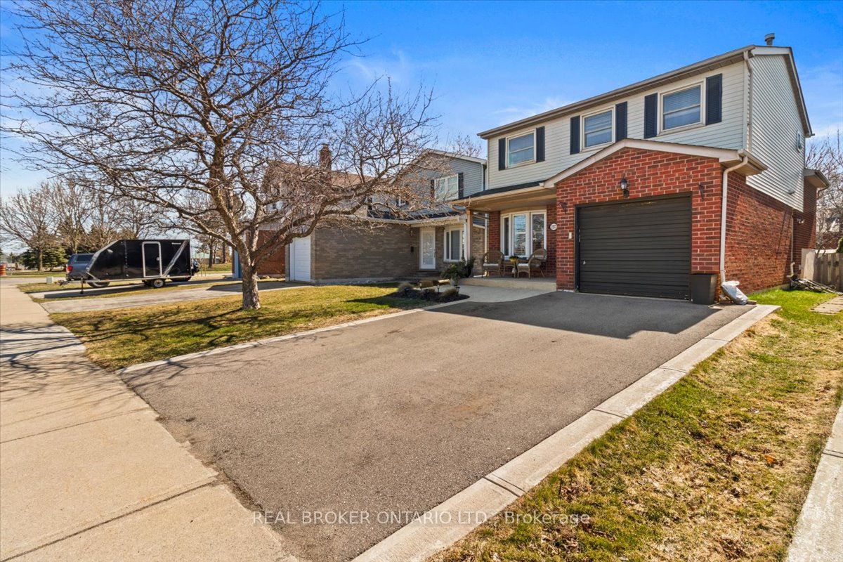 2257 Silverbirch Court