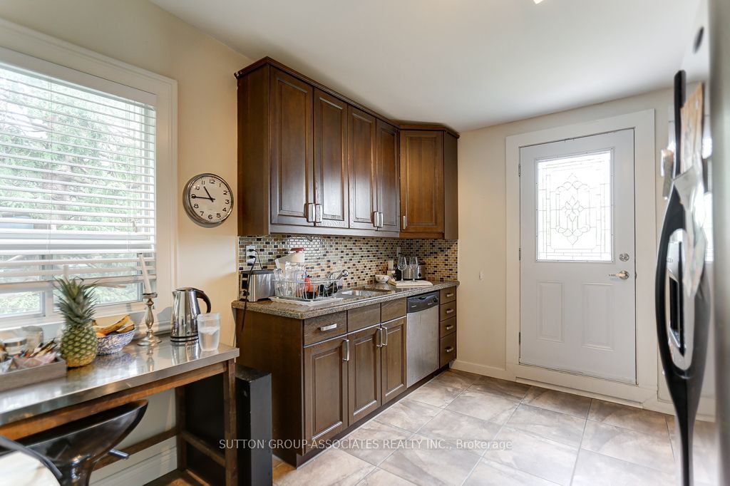 Photo of 69 Palmerston Avenue, Toronto, ON M6J 2J2 (MLS # C12326221)