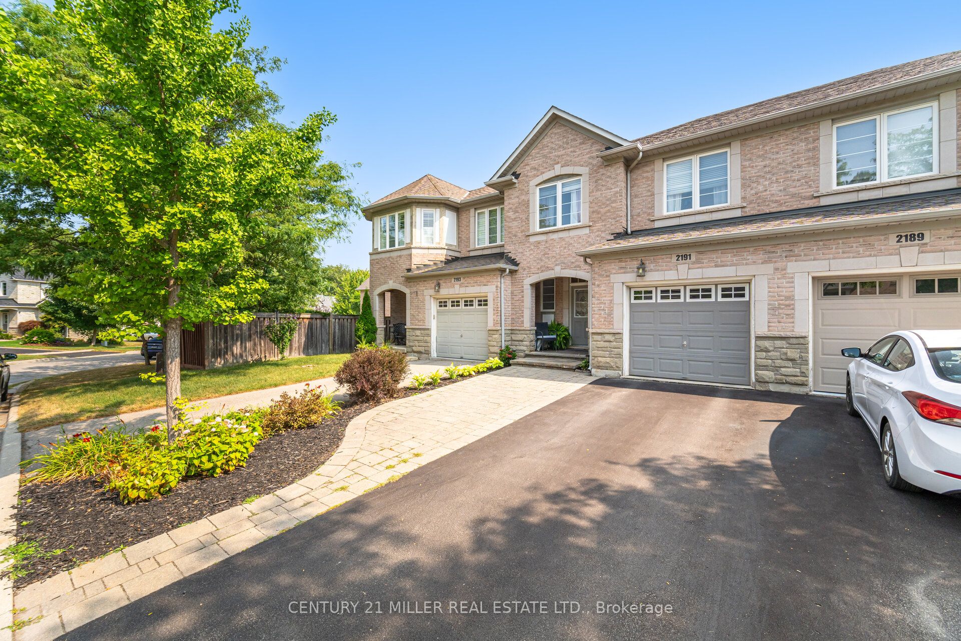 2191 Emily Circle