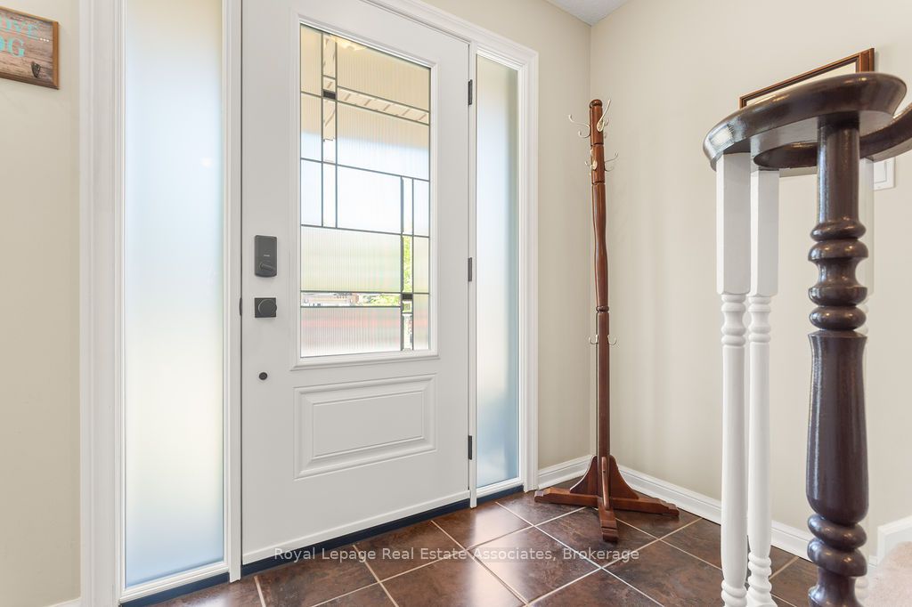 2221 Bluegrass Lane