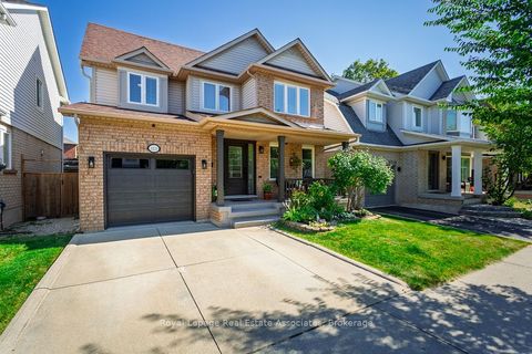 2221 Bluegrass Lane Burlington ON L7L 6L5