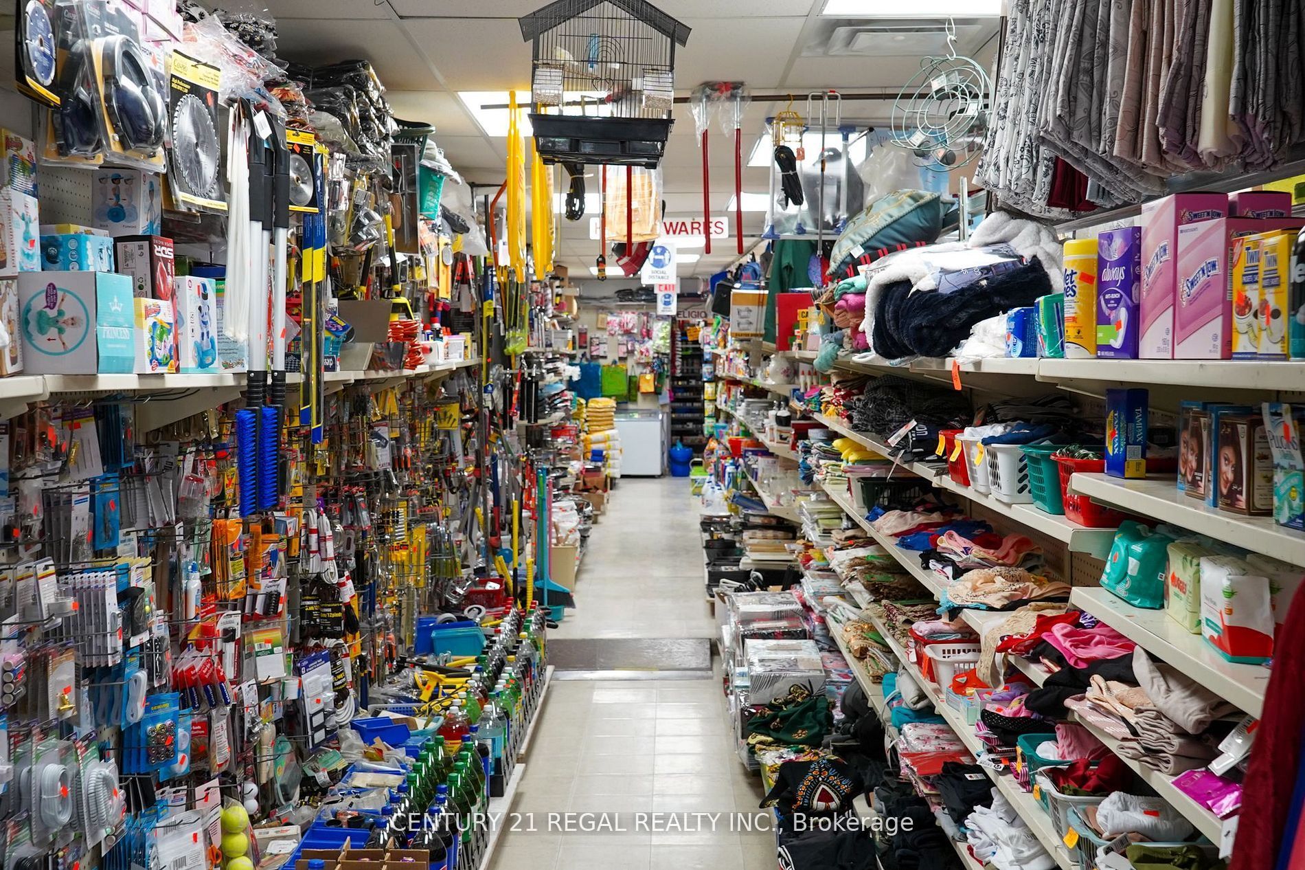 1281 Queen Street W