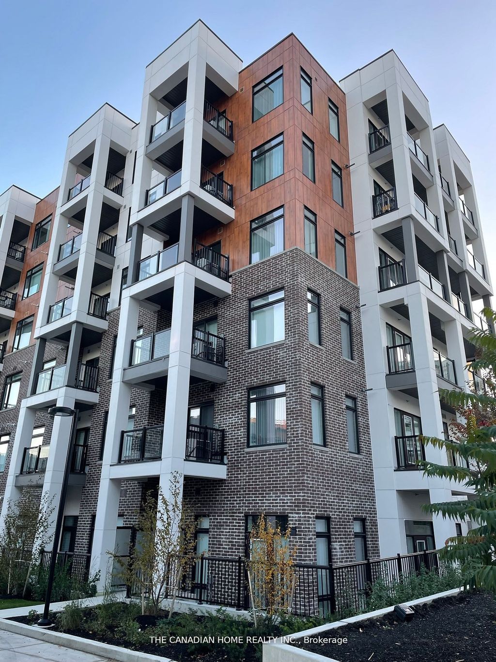 Photo of 160 CANON JACKSON Drive #A402, Toronto, ON M6M 0B6 (MLS # W12547112)