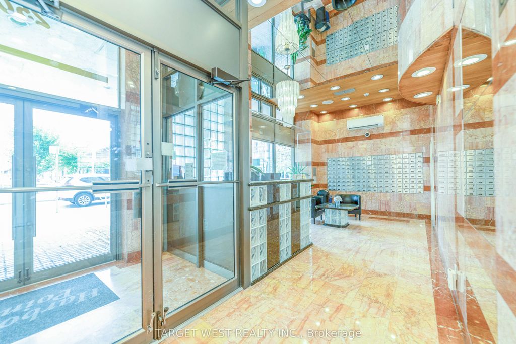 Photo of 250 Queens Quay W #1903, Toronto, ON M5J 2N2 (MLS # C12397586)