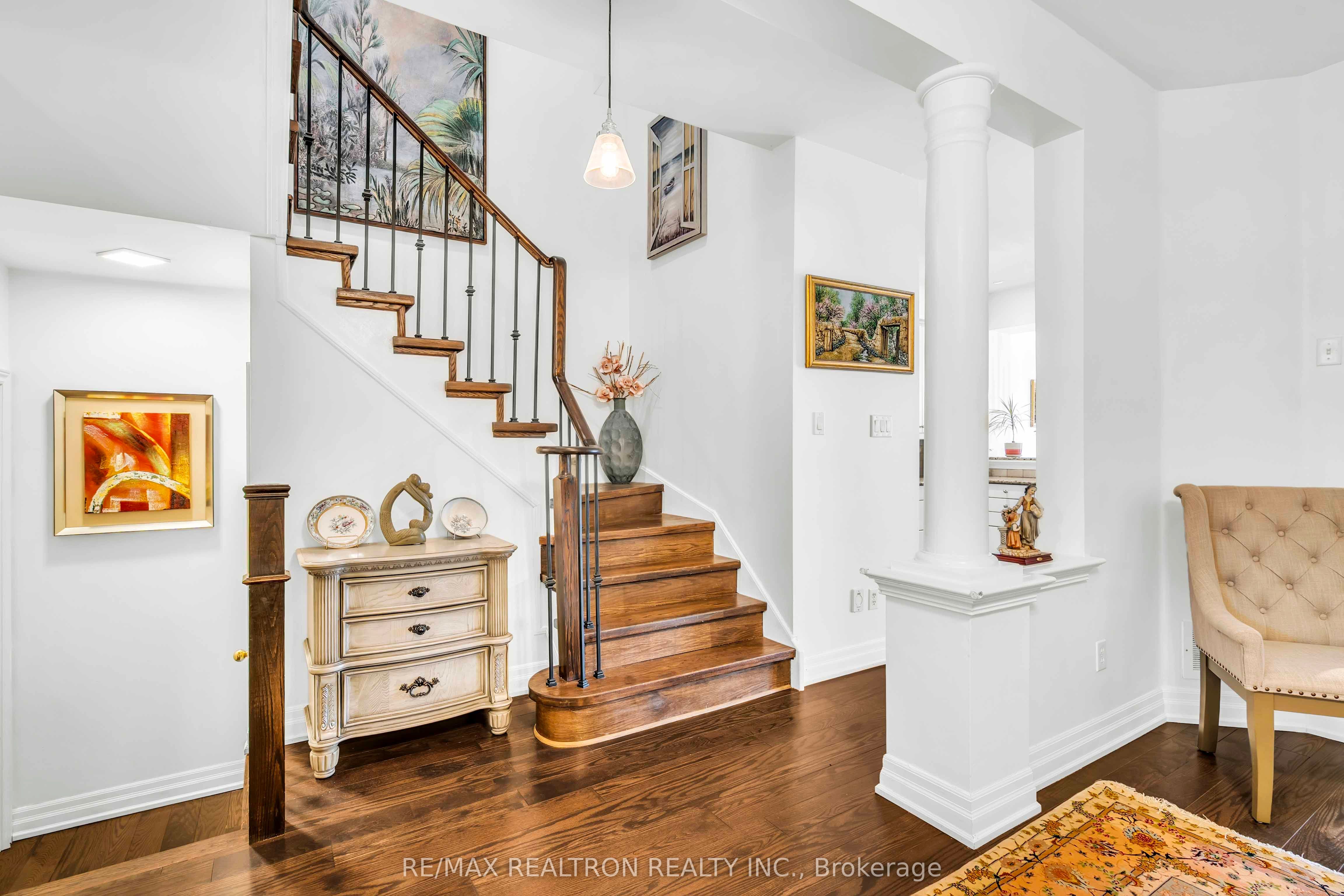 36 Edgemont Court