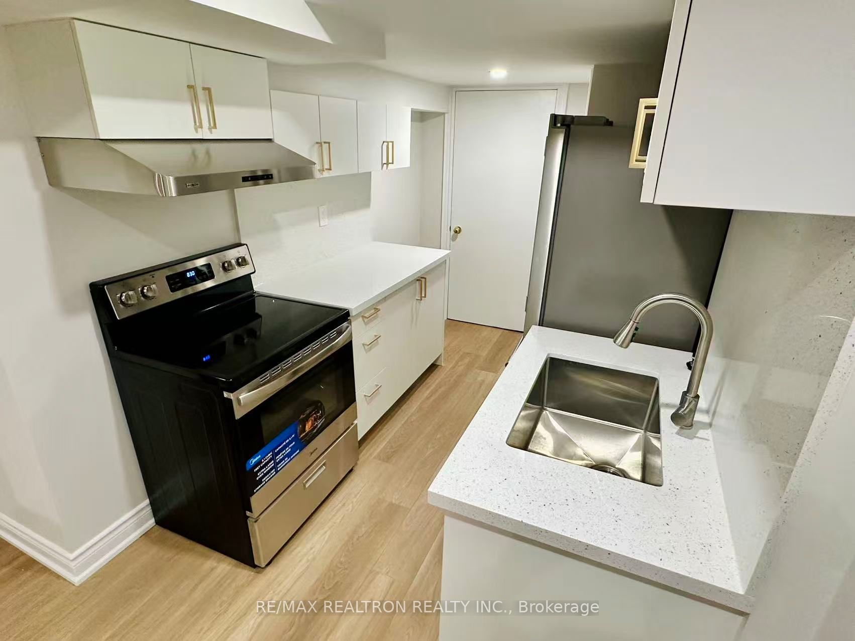 511 Pleasant Ridge Avenue Bsmt