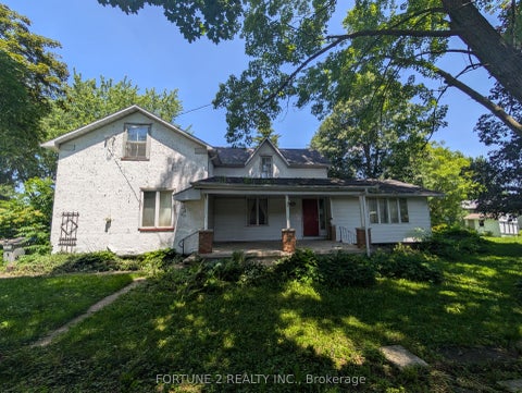3 beds bed, 2 baths bath property at 54 Main Street N, Huron East, ON N0k 1w0