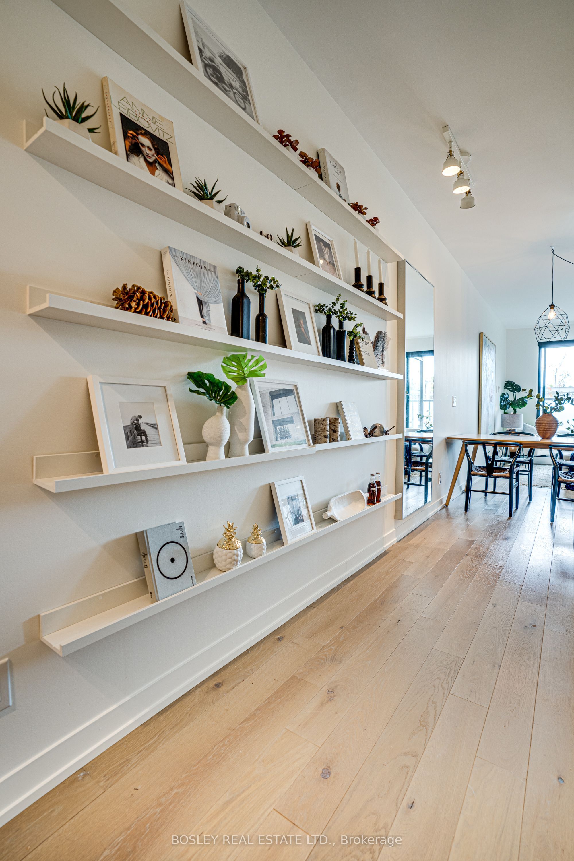 530 Indian Grove 416