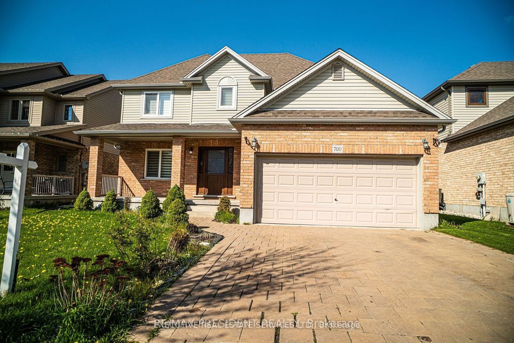 Photo of 700 Spitfire Street, Woodstock, ON N4T 0B1 (MLS # X12606944)