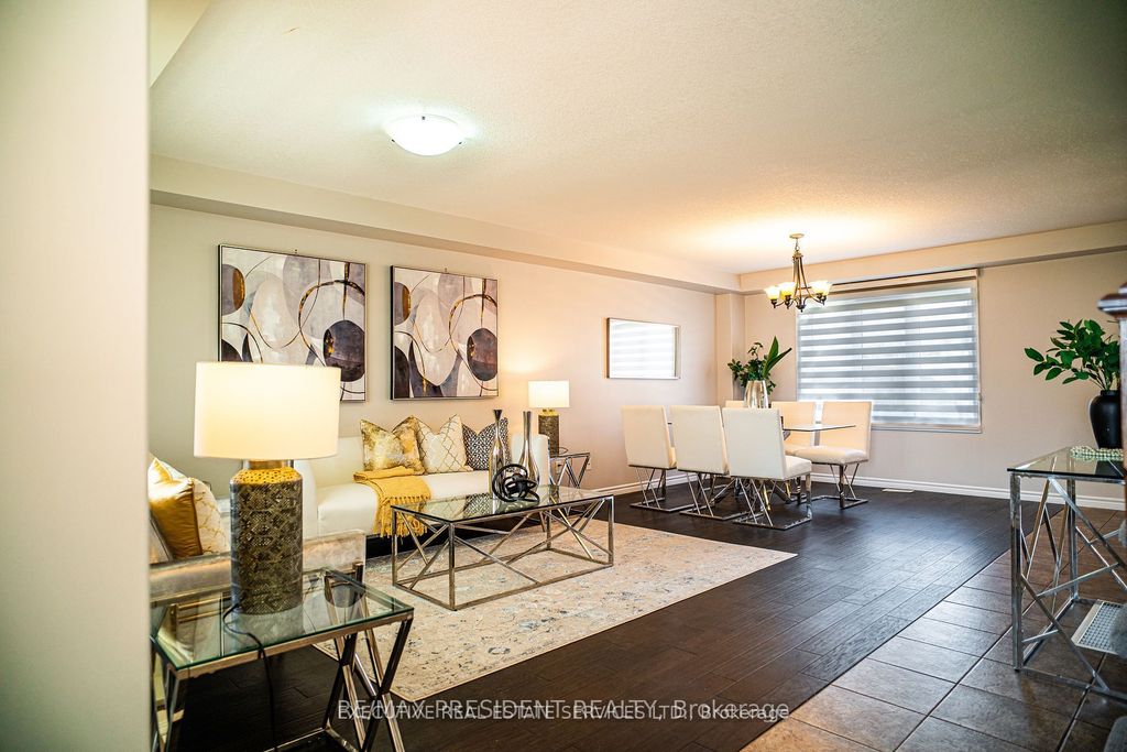 Photo of 700 Spitfire Street, Woodstock, ON N4T 0B1 (MLS # X12606944)