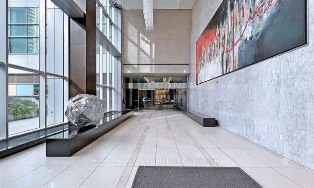 Photo of 386 Yonge Street #4206, Toronto, ON M5B 0A5 (MLS # C13693810)