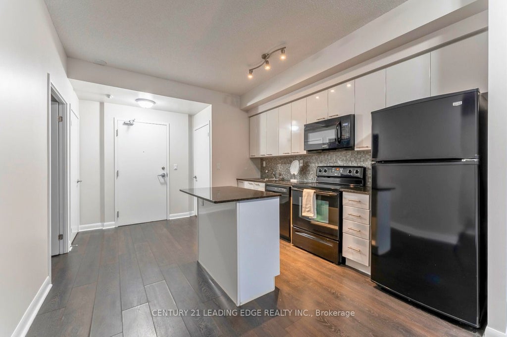 Photo of 15 Bruyeres Mews #517, Toronto, ON M5V 0A7 (MLS # C13489626)