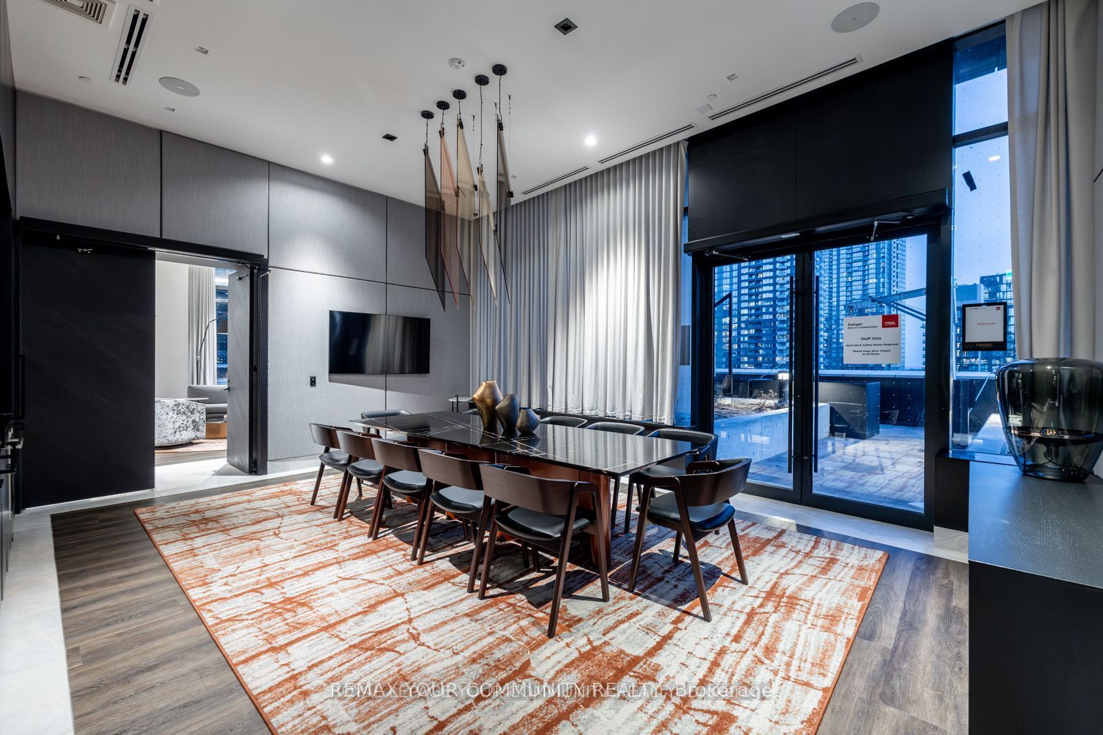 470 Front Street 2015