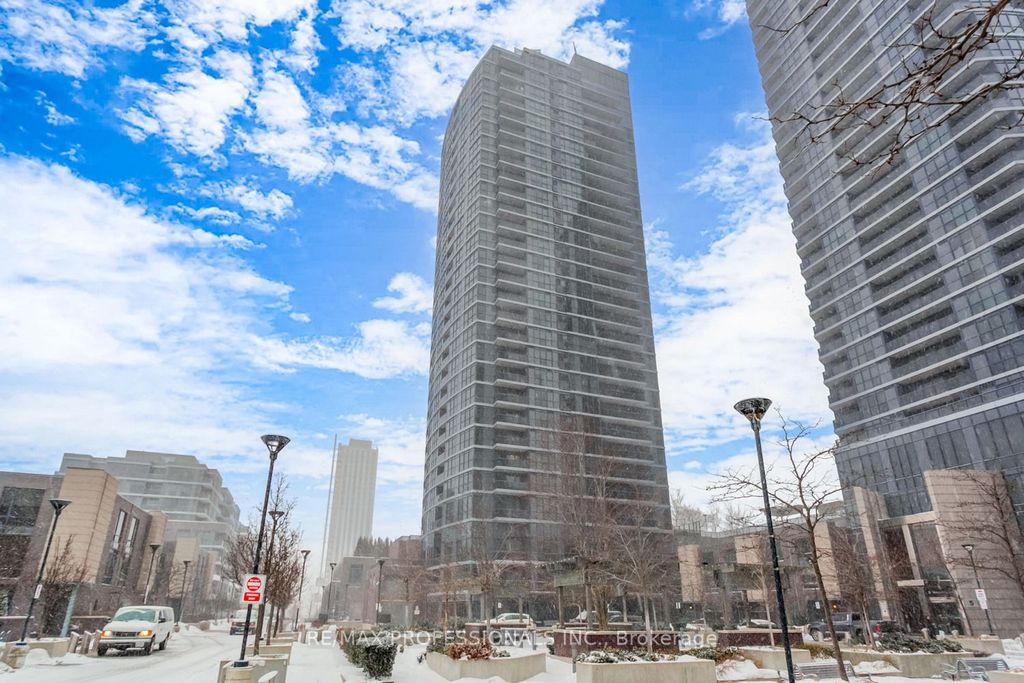 Photo of 9 Valhalla Inn Road #606, Toronto, ON M9B 0B2 (MLS # W12723602)
