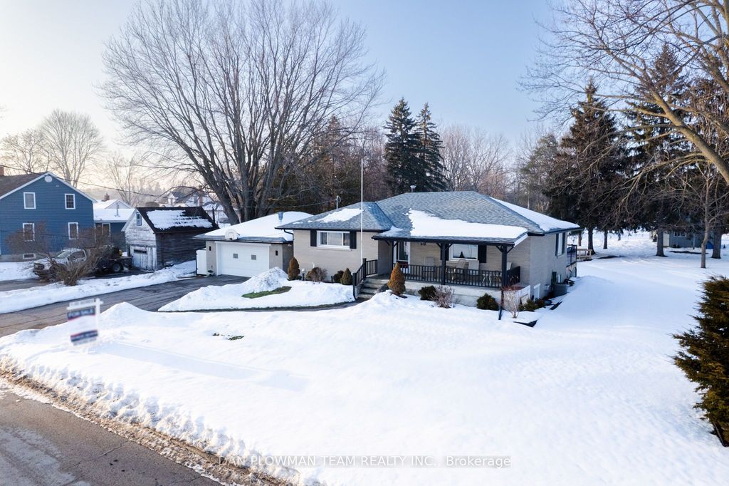 Photo of 50 Centreview Street, Clarington, ON L1C 2Y3 (MLS # E12821080)