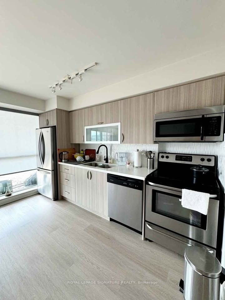 100 Western Battery Road 605