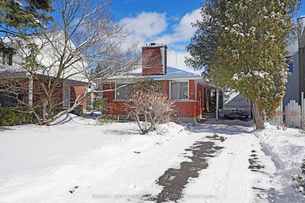 Photo of 1289 Evans Boulevard, Alta Vista and Area, ON K1H 7T8 (MLS # X12909506)