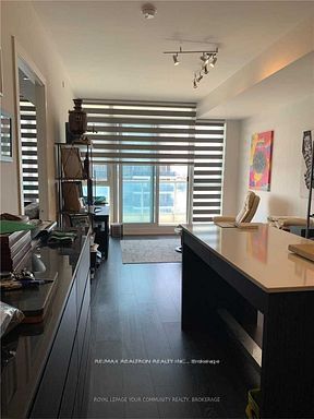 9471 Yonge Street 1511